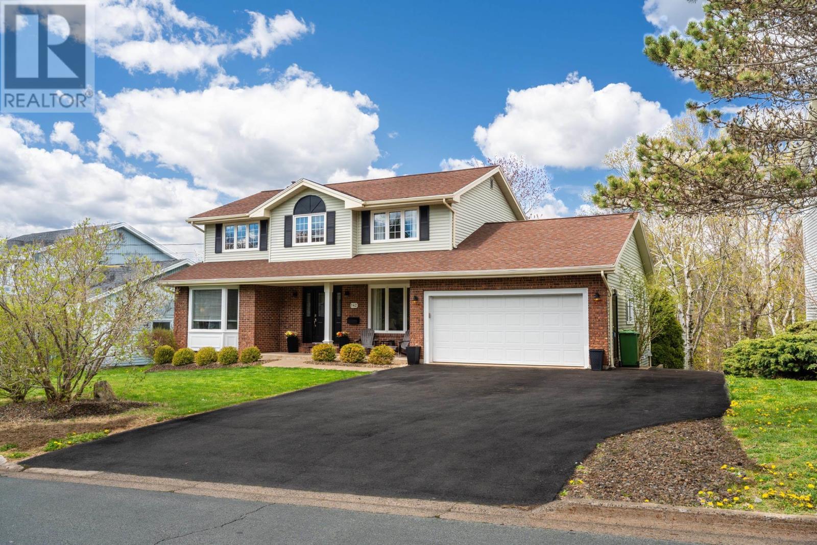 MLS® listing #29769558 for sale located at 142 Ridgevale Drive