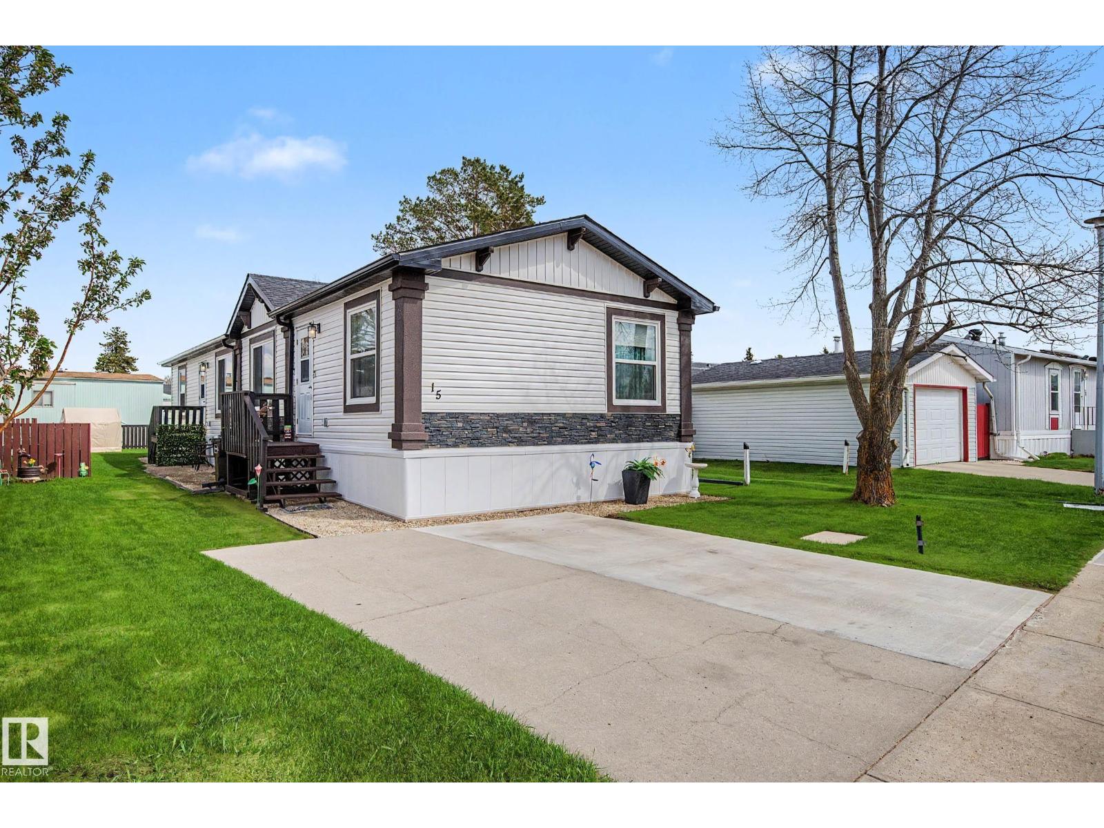MLS® listing #29769938 for sale located at #15 12604 153 AV NW