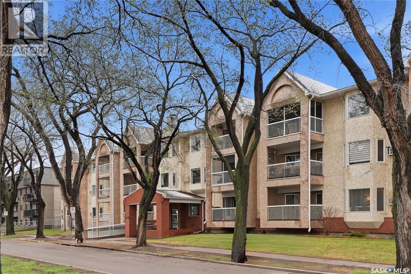MLS® listing #29769945 for sale located at 101 410 Main STREET