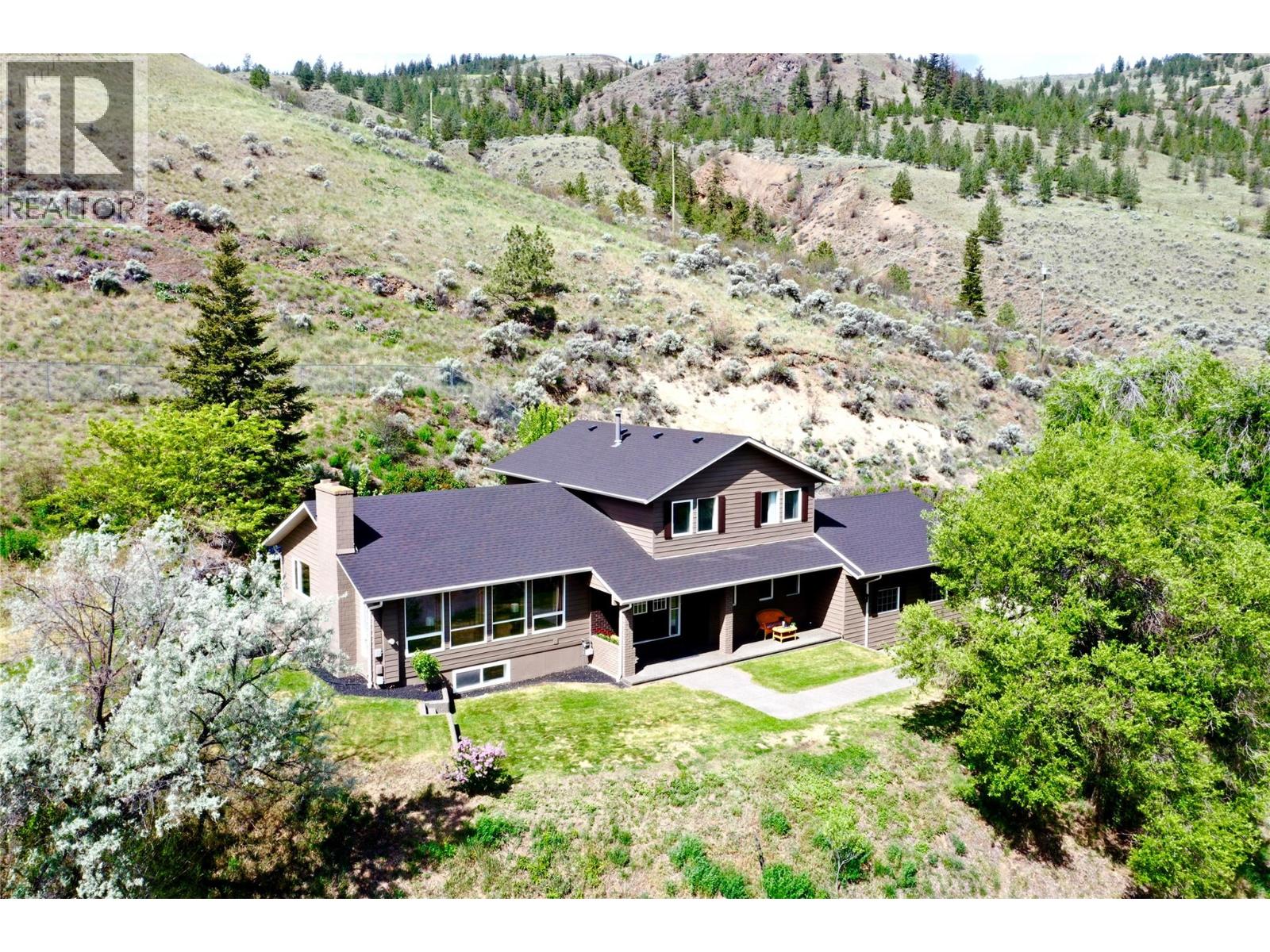 MLS® listing #29770432 for sale located at 3084 DOHM Road