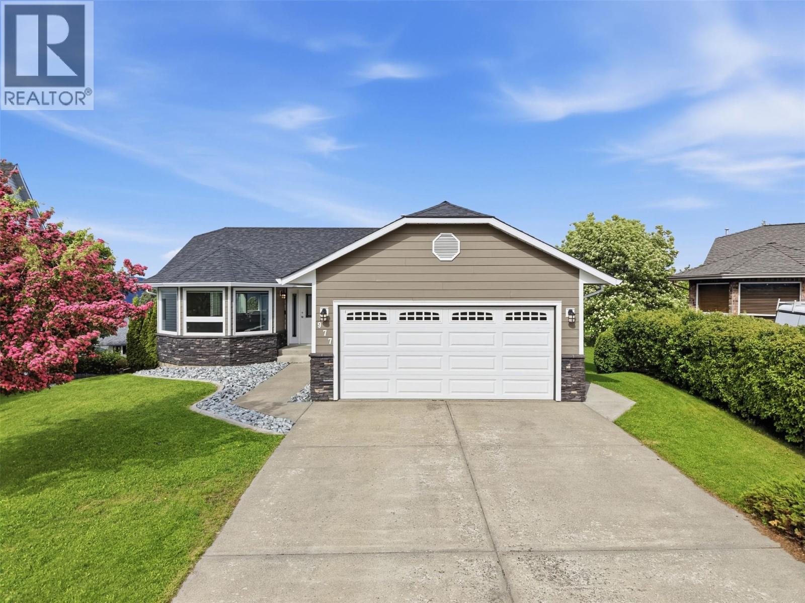 MLS® listing #29771493 for sale located at 977 GARYMEDE Court