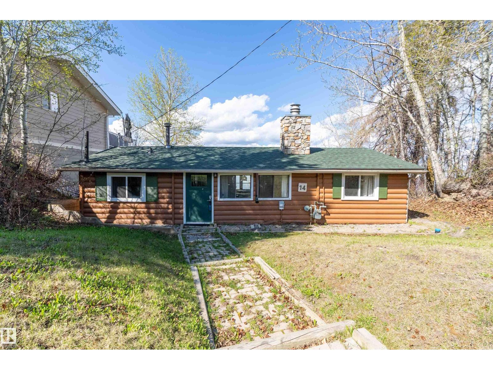 MLS® listing #29771966 for sale located at 14 Viola Beach
