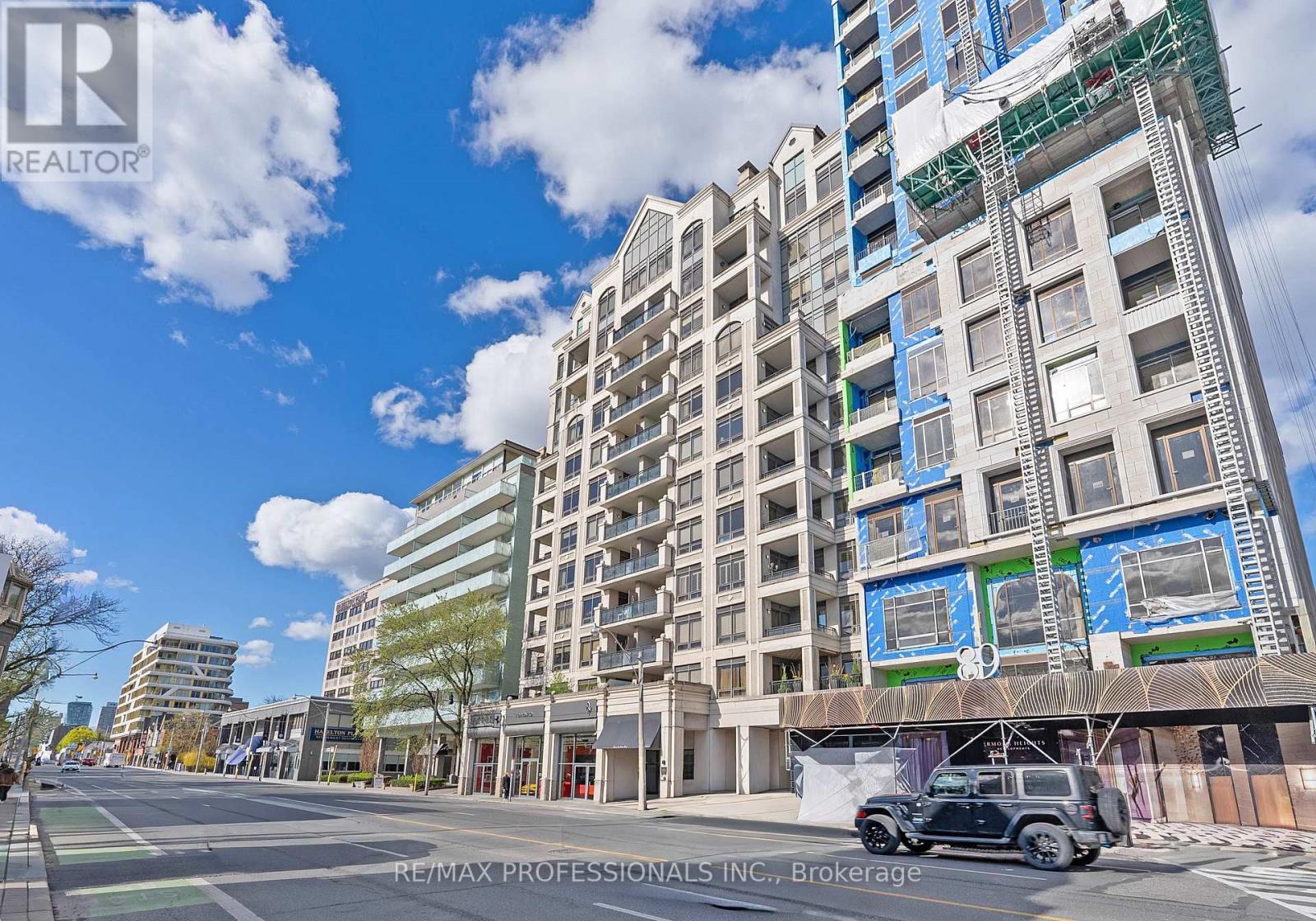 MLS® listing #29772481 for sale located at SUBPH3 - 99 AVENUE ROAD