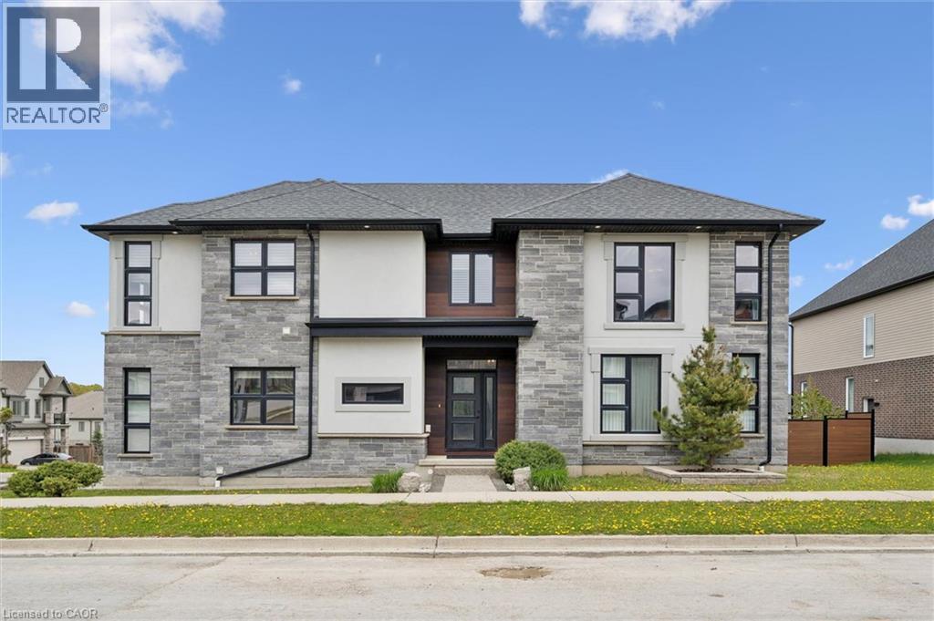 MLS® listing #29774322 for sale located at 573 MAYAPPLE Street