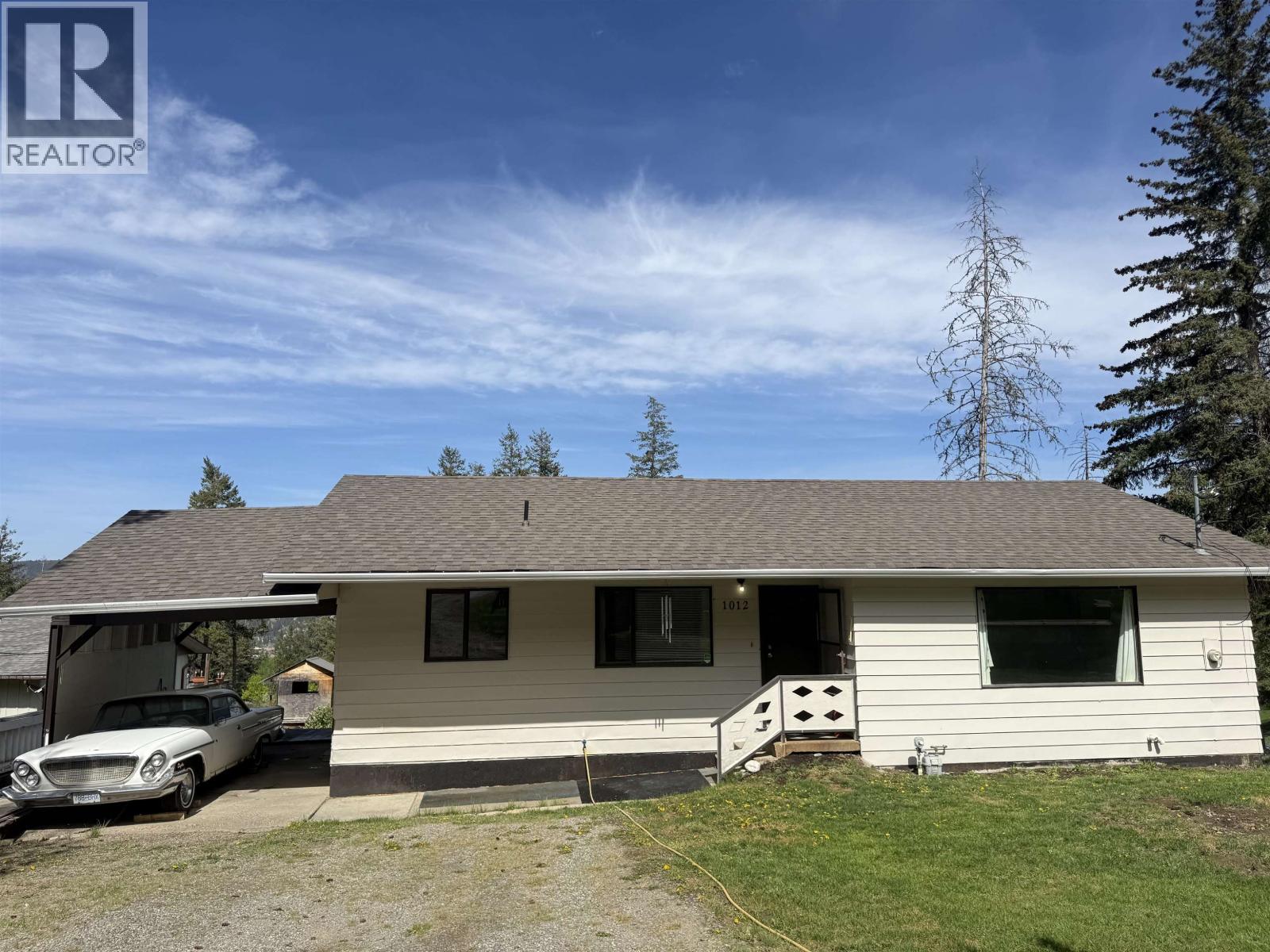 MLS® listing #29774428 for sale located at 1012 CONRAD CRESCENT
