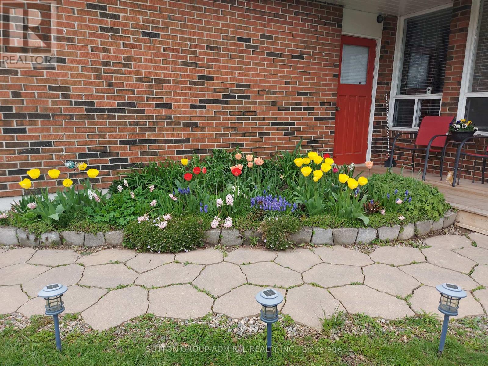 MLS® listing #29775865 for sale located at 195 RIDGE ROAD