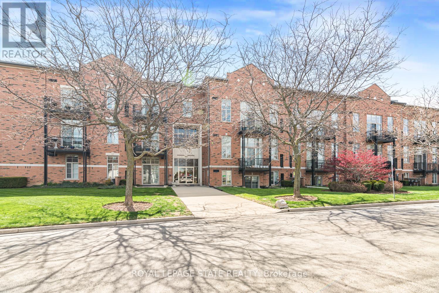 MLS® listing #29775959 for sale located at 311 - 262 DUNDAS STREET E