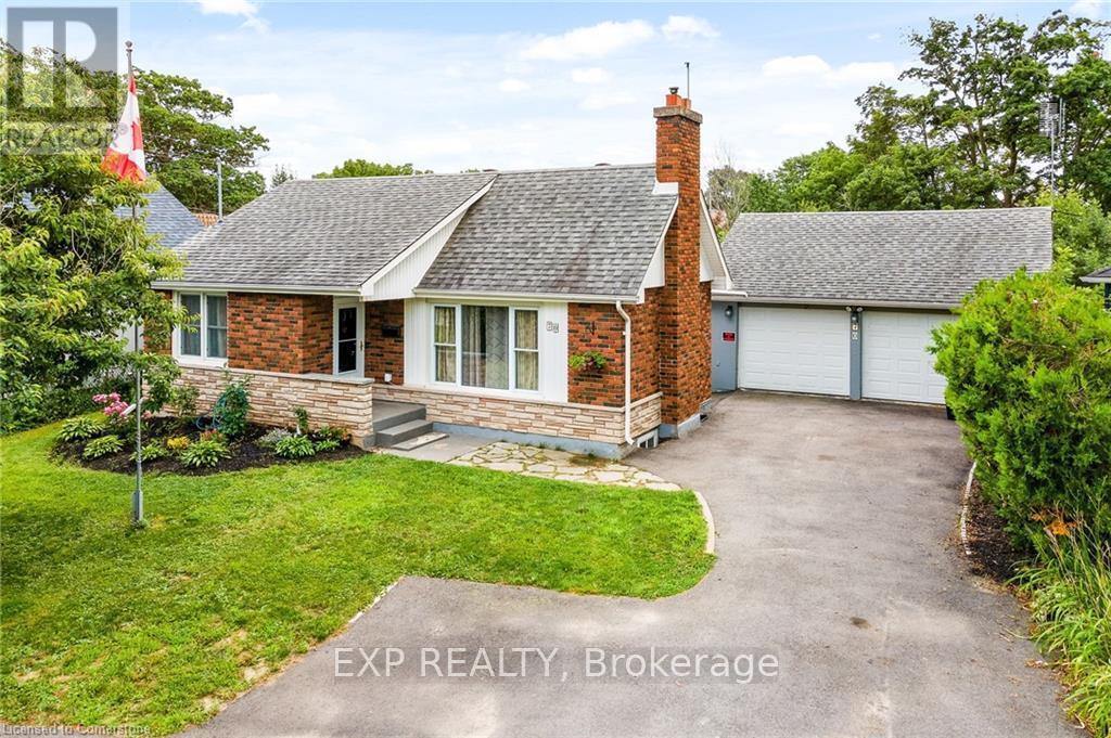 MLS® listing #29776565 for sale located at 70 JARROW ROAD