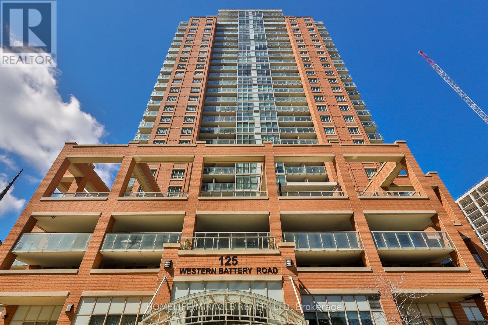 MLS® listing #29777205 for sale located at 2815 - 125 WESTERN BATTERY ROAD