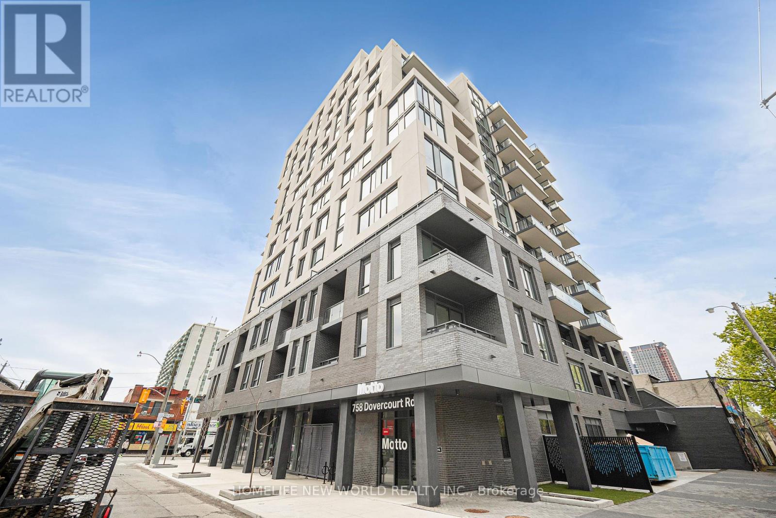 MLS® listing #29779298 for sale located at 807 - 758 DOVERCOURT ROAD