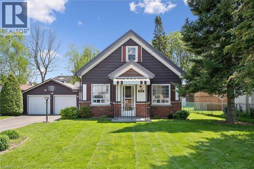 MLS® listing #29779777 for sale located at 12 MARKET Street