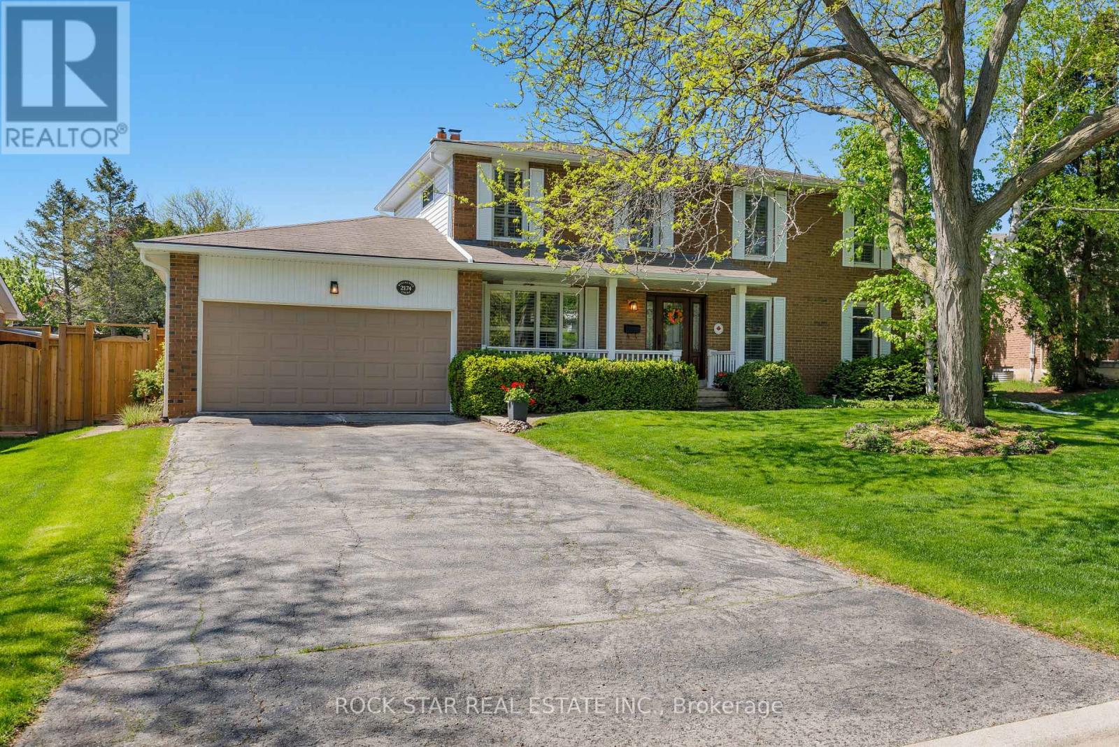 MLS® listing #29781603 for sale located at 2174 WINCHESTER COURT