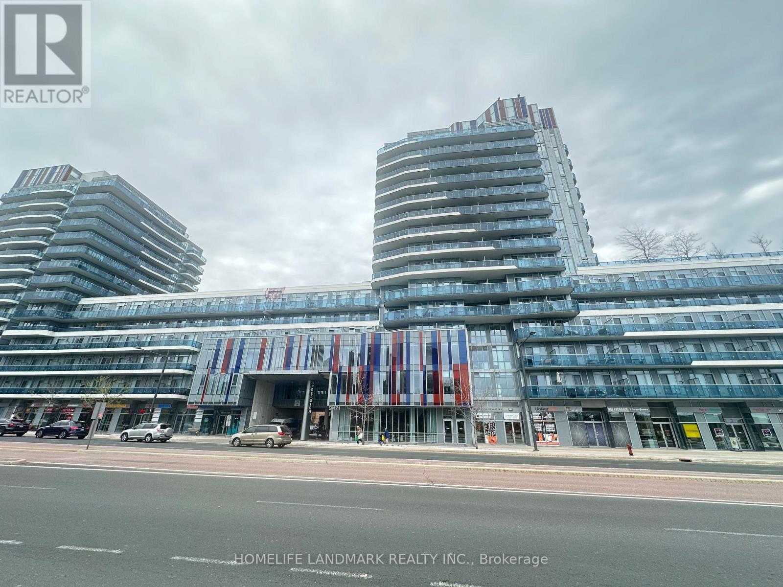 MLS® listing #29781646 for sale located at 745 - 9471 YONGE STREET