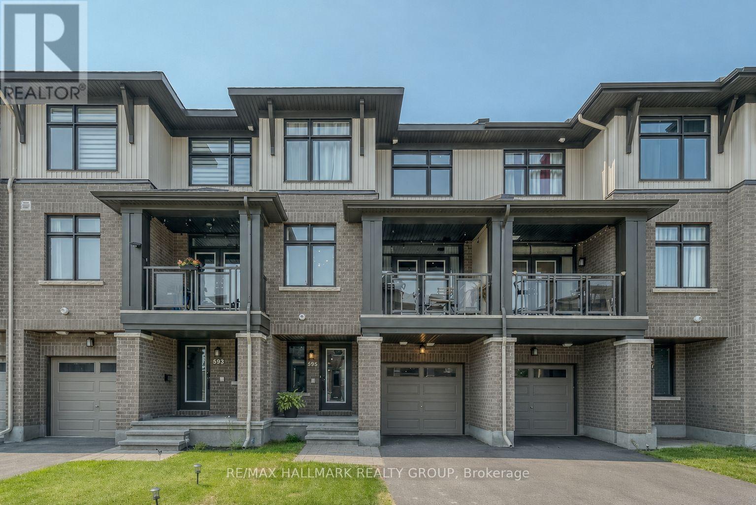 MLS® listing #29781949 for sale located at 595 COMPASS STREET