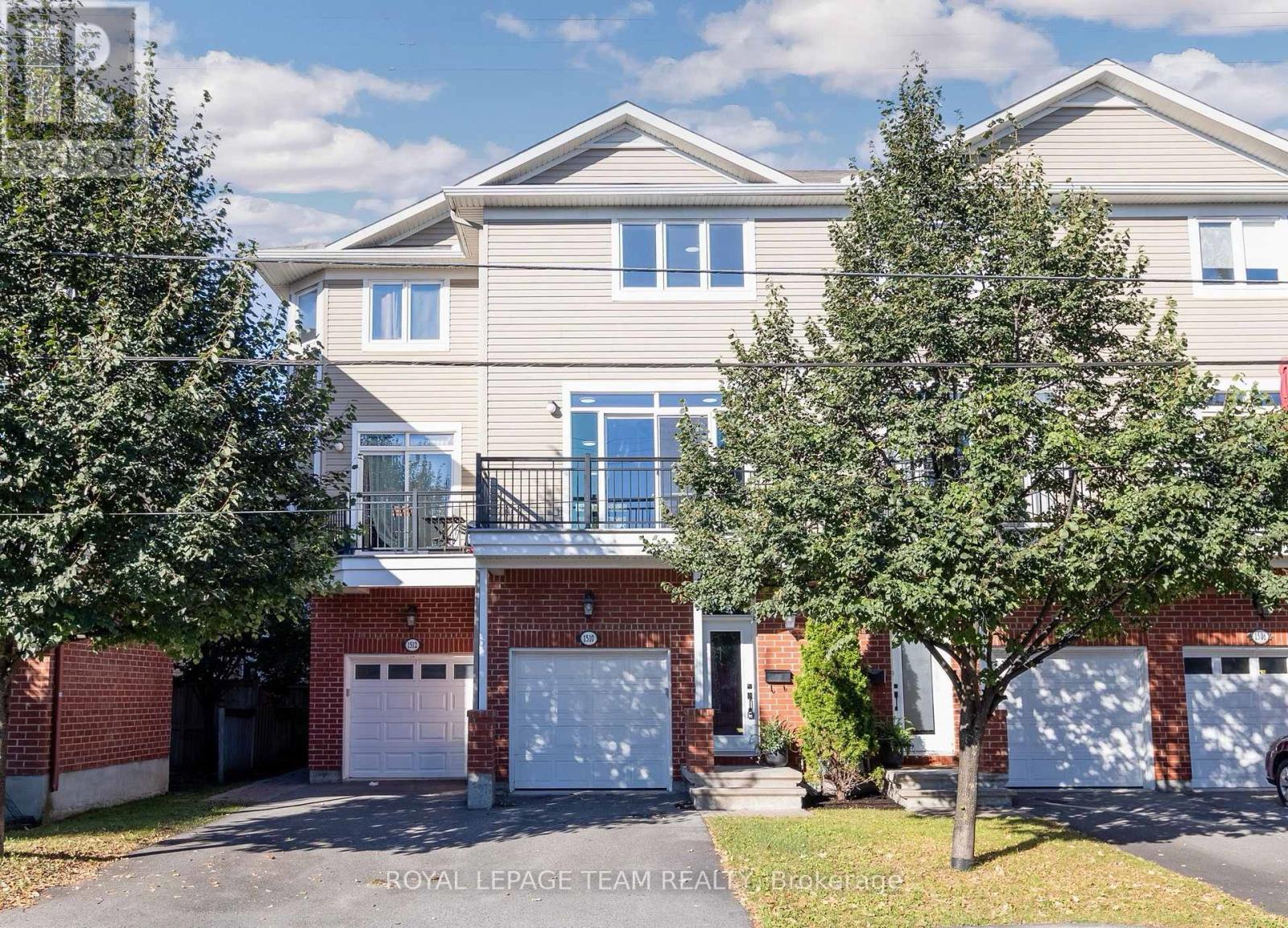 MLS® listing #29782341 for sale located at 1512 CLEMENTINE BOULEVARD