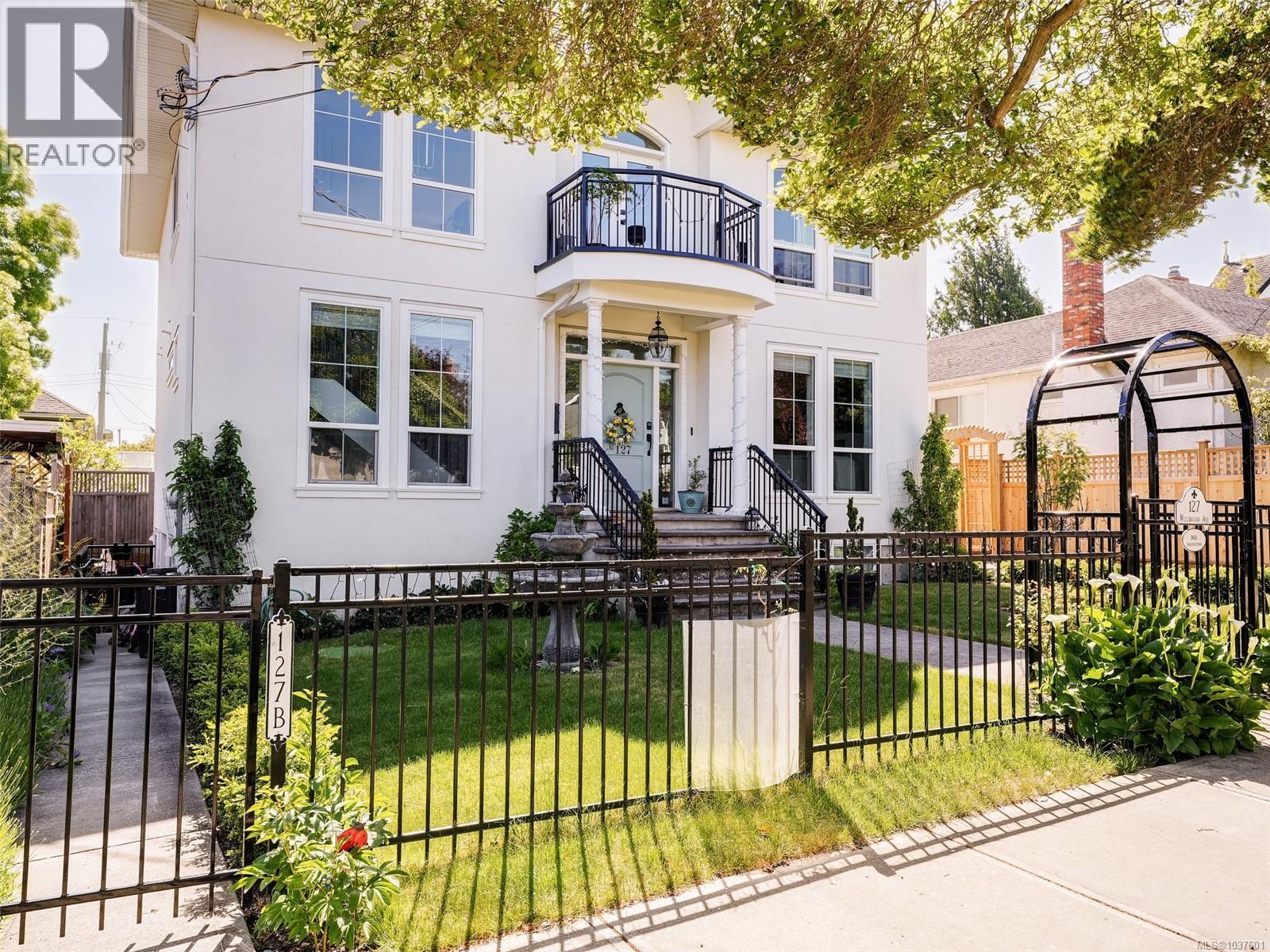 MLS® listing #29784176 for sale located at 127 Wellington Ave