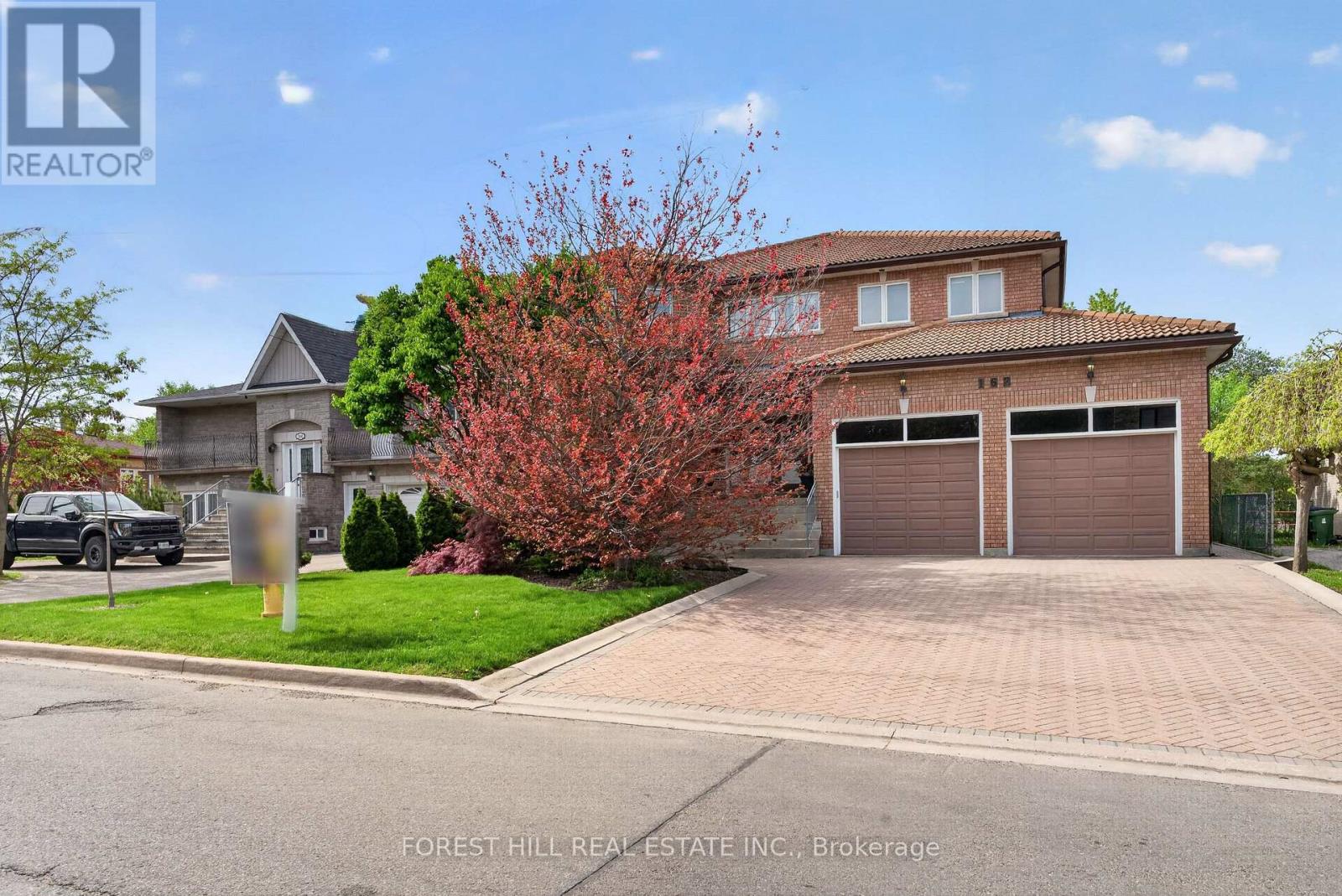 MLS® listing #29784725 for sale located at 162 CODSELL AVENUE