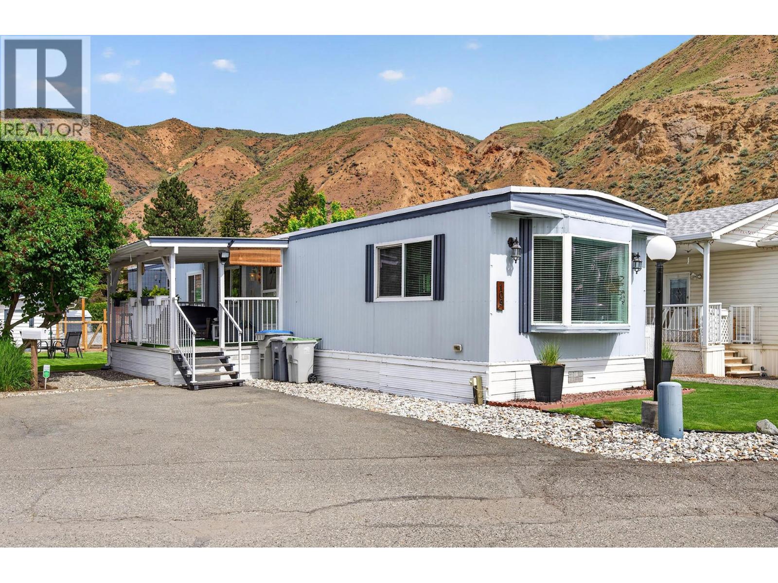MLS® listing #29785200 for sale located at 2401 Ord Road Unit# 109