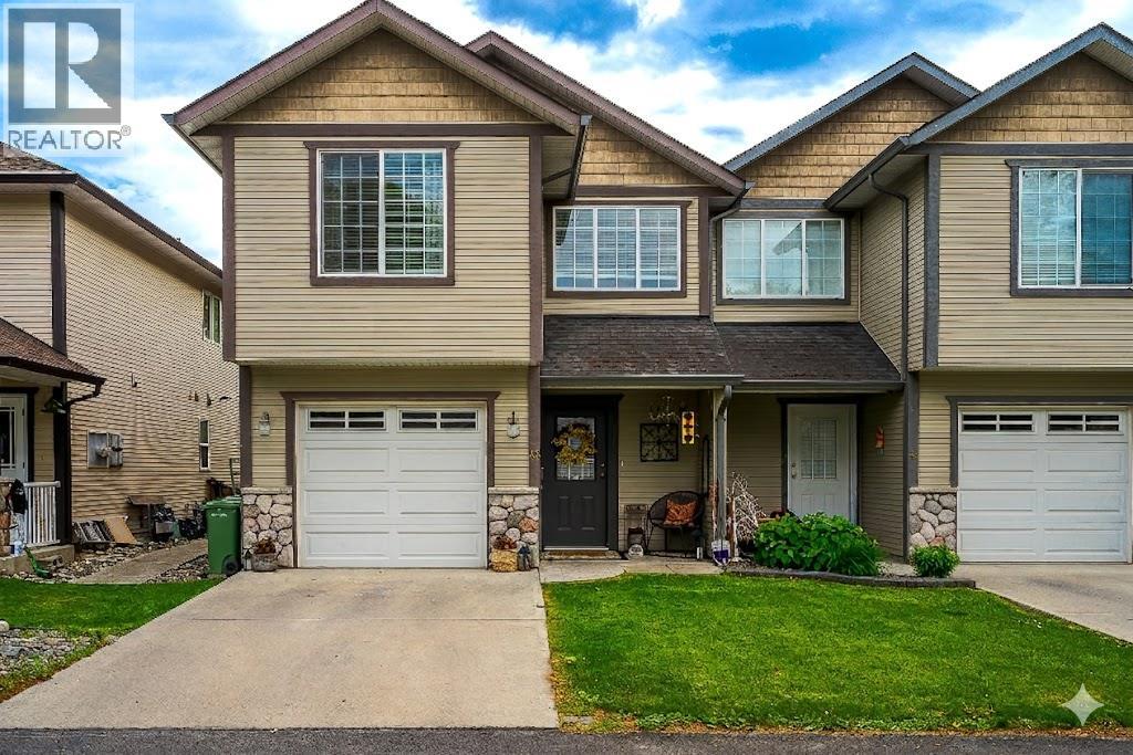 MLS® listing #29786183 for sale located at 1836 Greenfield Avenue Unit# 43