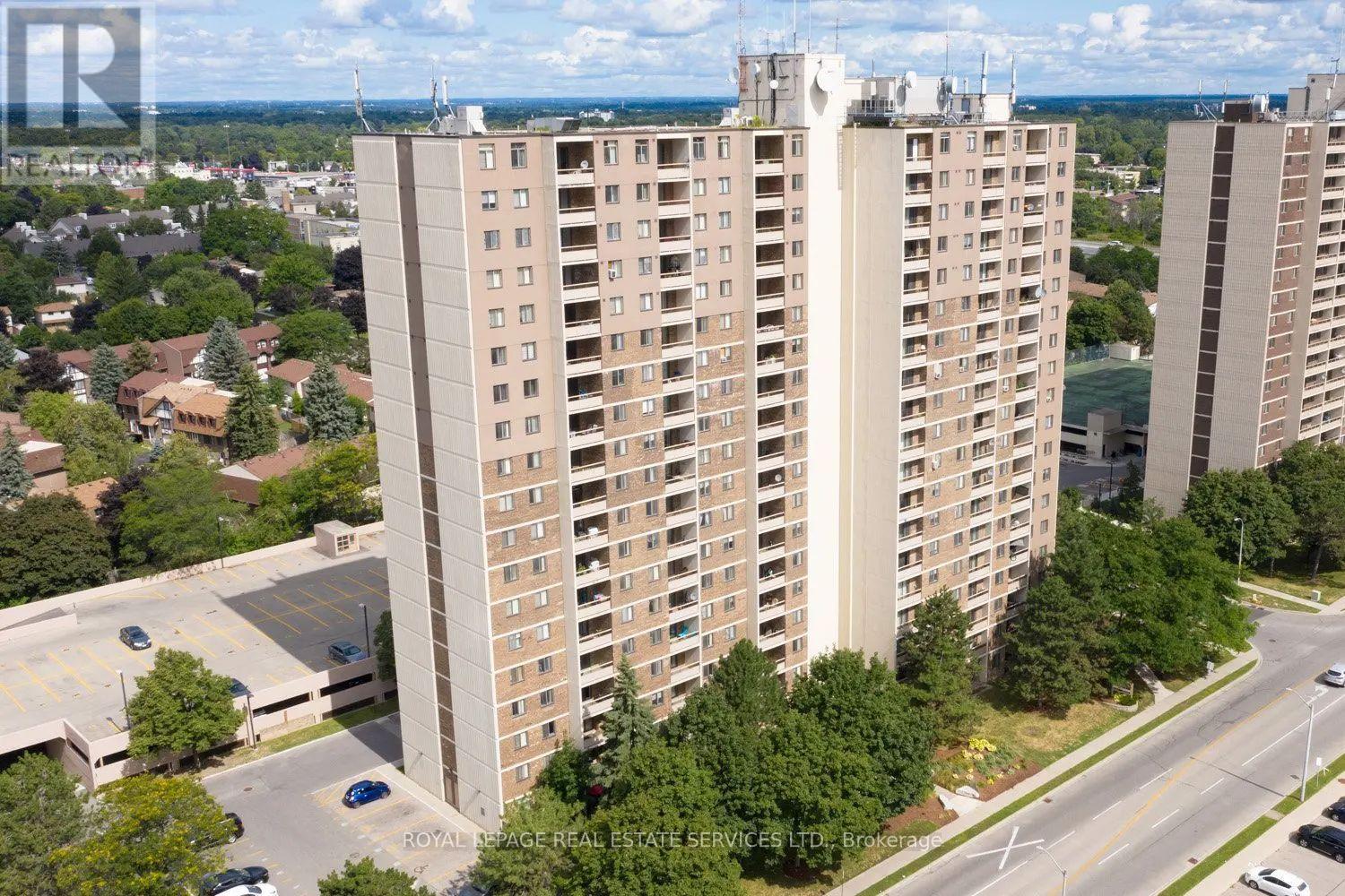 MLS® listing #29787257 for sale located at 1812 - 1 CEDARWOODS CRESCENT