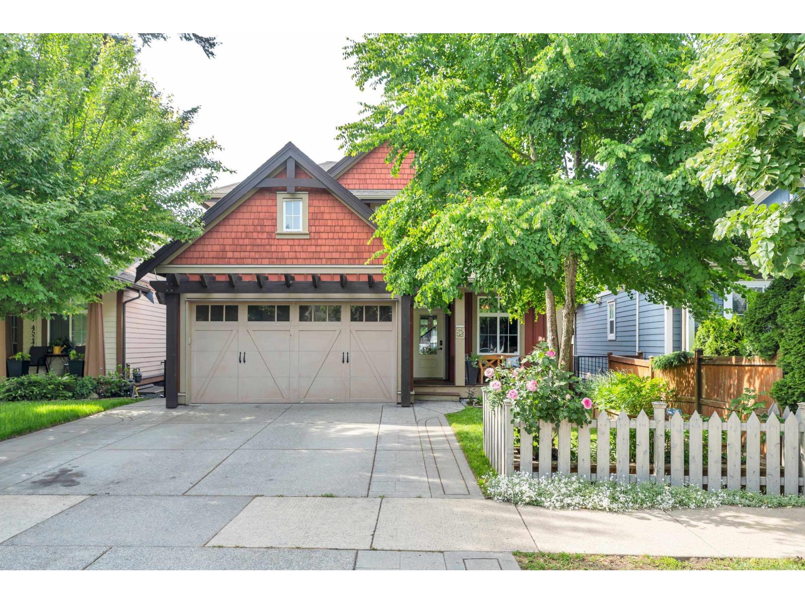 MLS® listing #29787687 for sale located at 6 45241 NICOMEN CRESCENT|Garrison Crossing