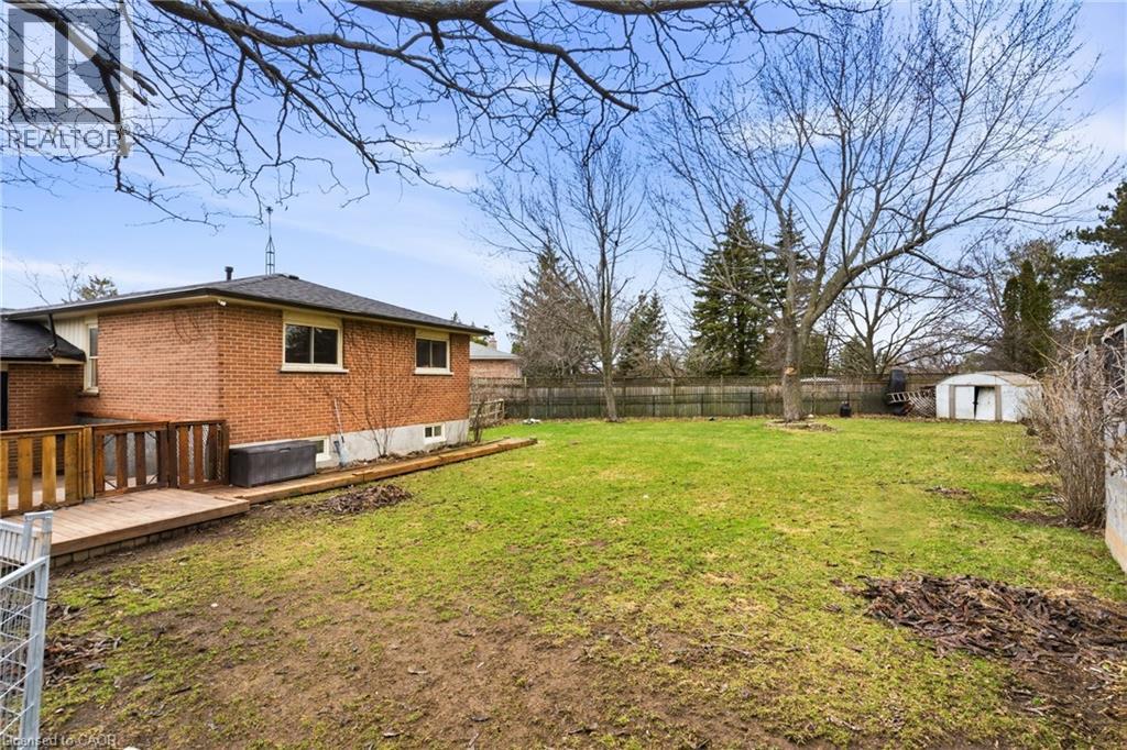 MLS® listing #29787992 for sale located at 21 MILVERTON Close