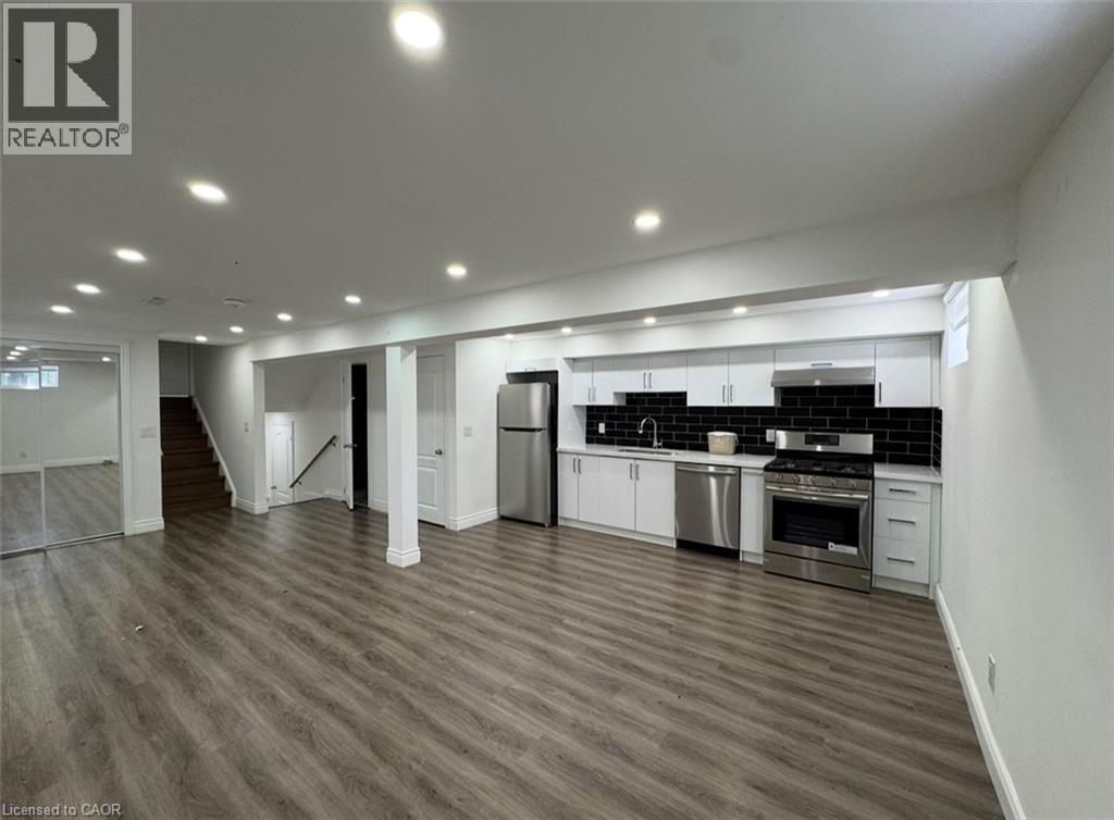 MLS® listing #29788217 for sale located at 28 TIMBERLANE Crescent Unit# LOWER