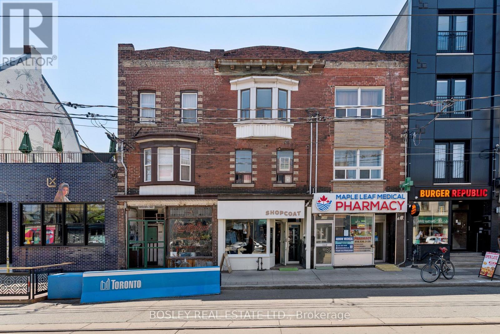 MLS® listing #29788232 for sale located at 1167 DUNDAS STREET W