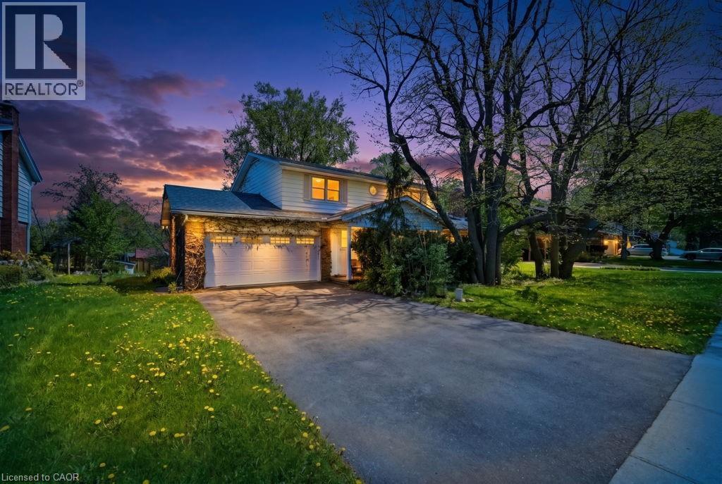 MLS® listing #29788868 for sale located at 46 BIRCHCLIFF Avenue