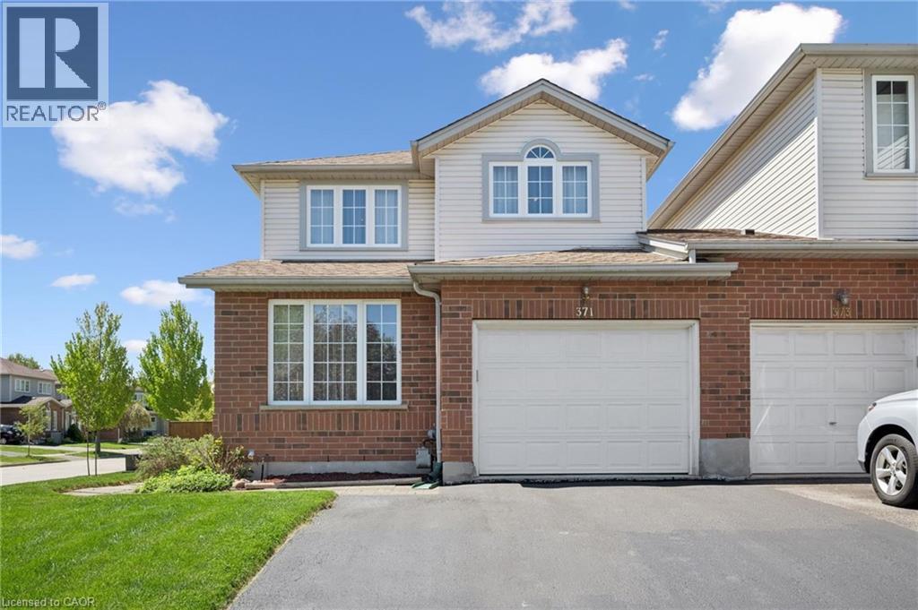 MLS® listing #29789059 for sale located at 371 UNIVERSITY DOWNS Crescent
