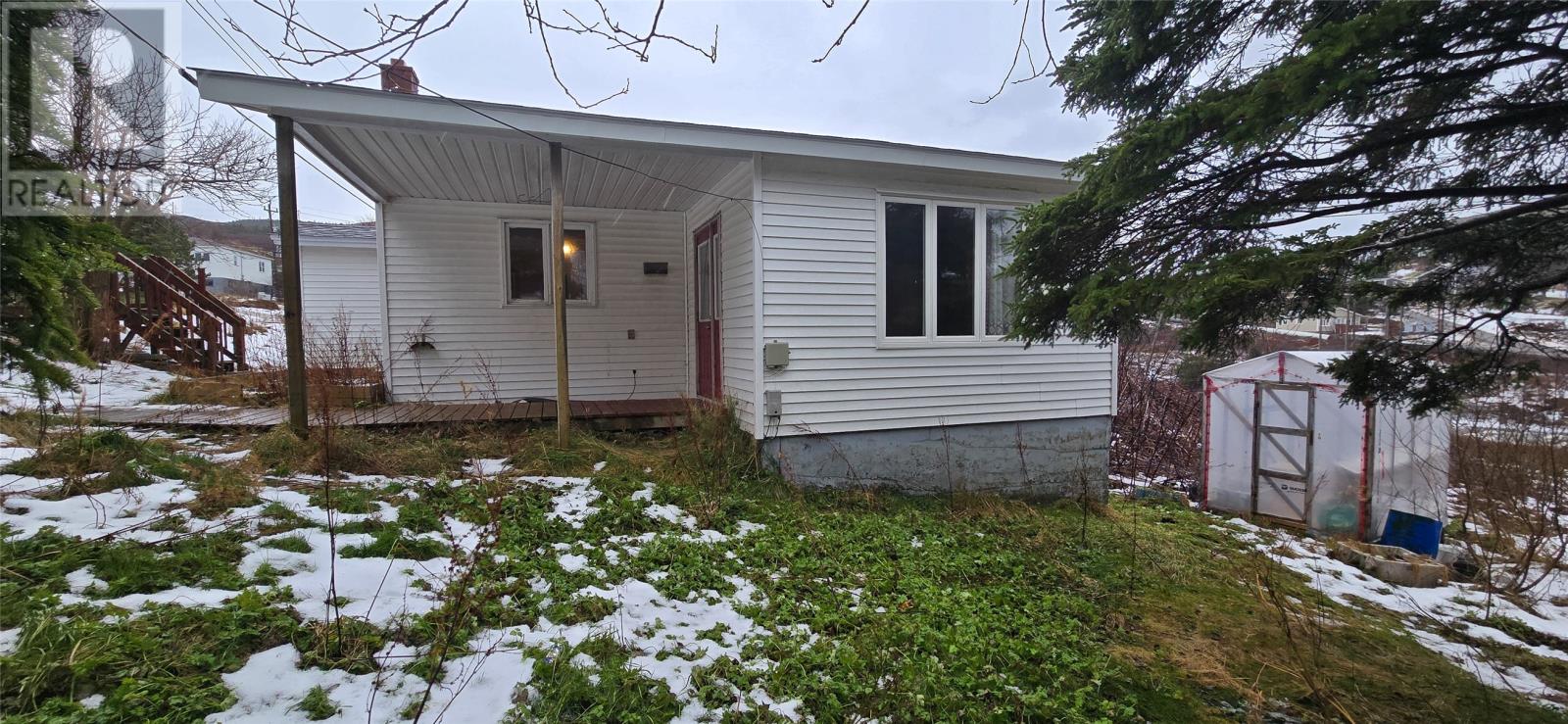 MLS® listing #29789664 for sale located at 24 Drake's Road