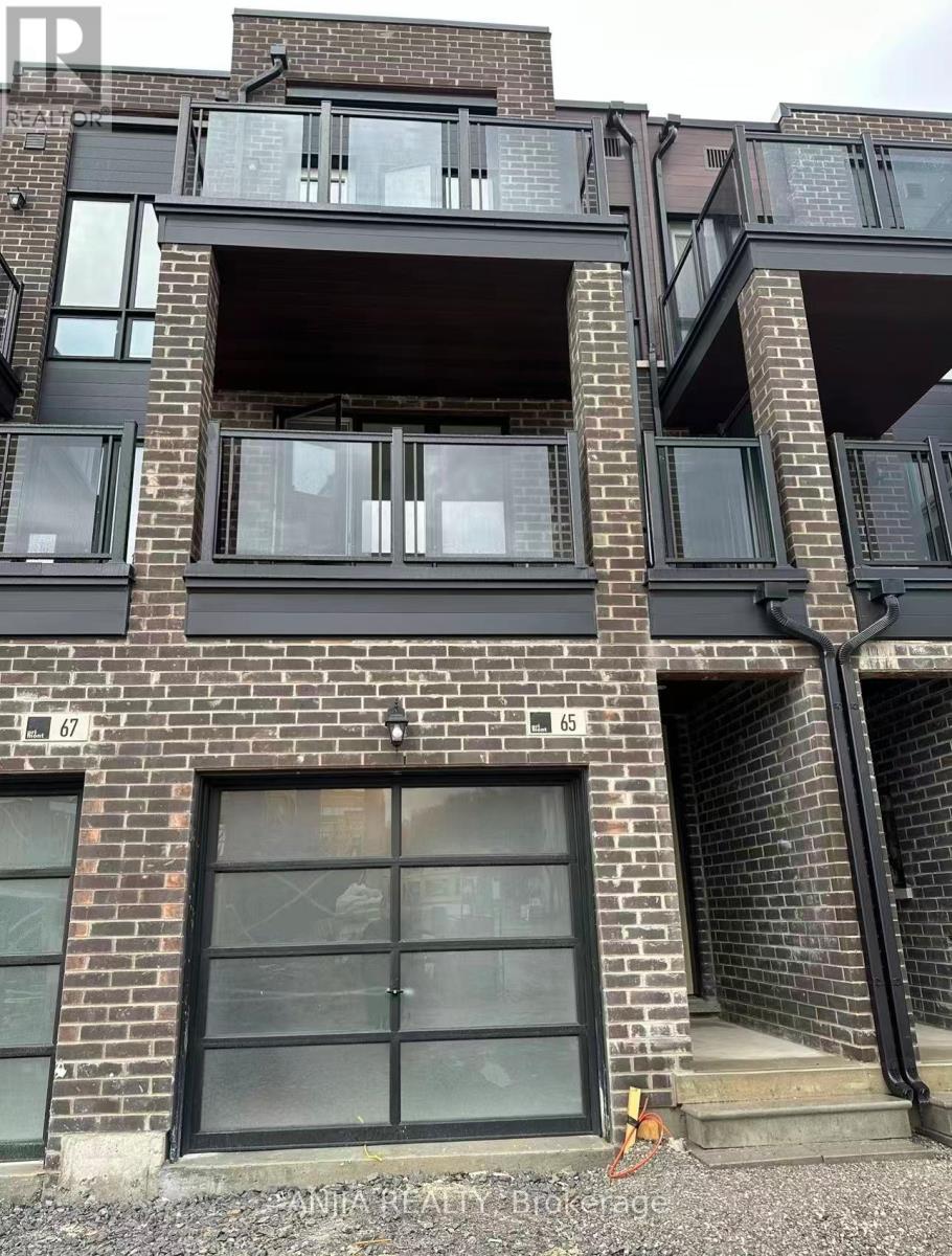 MLS® listing #29789823 for sale located at 65 MIKAYLA LANE