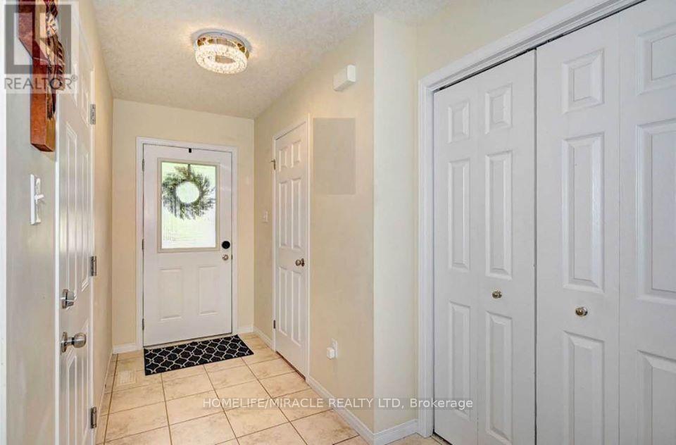 MLS® listing #29790514 for sale located at 130 UPPER MERCER STREET