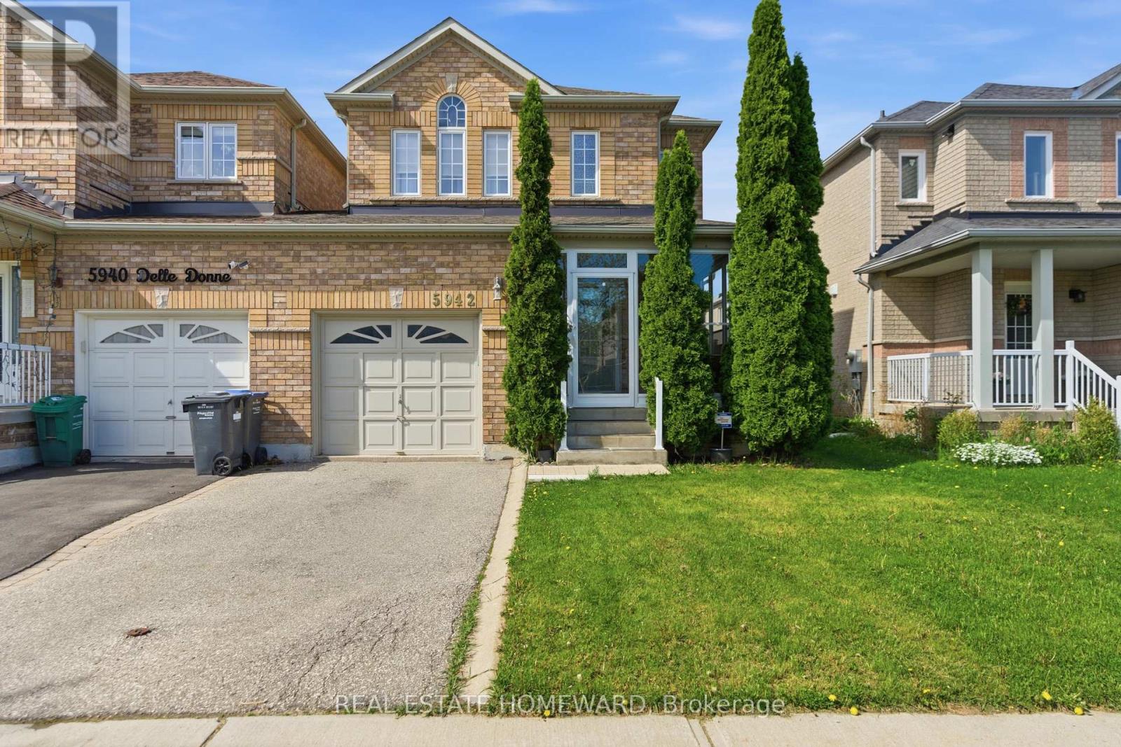 MLS® listing #29795566 for sale located at 5942 DELLE DONNE DRIVE