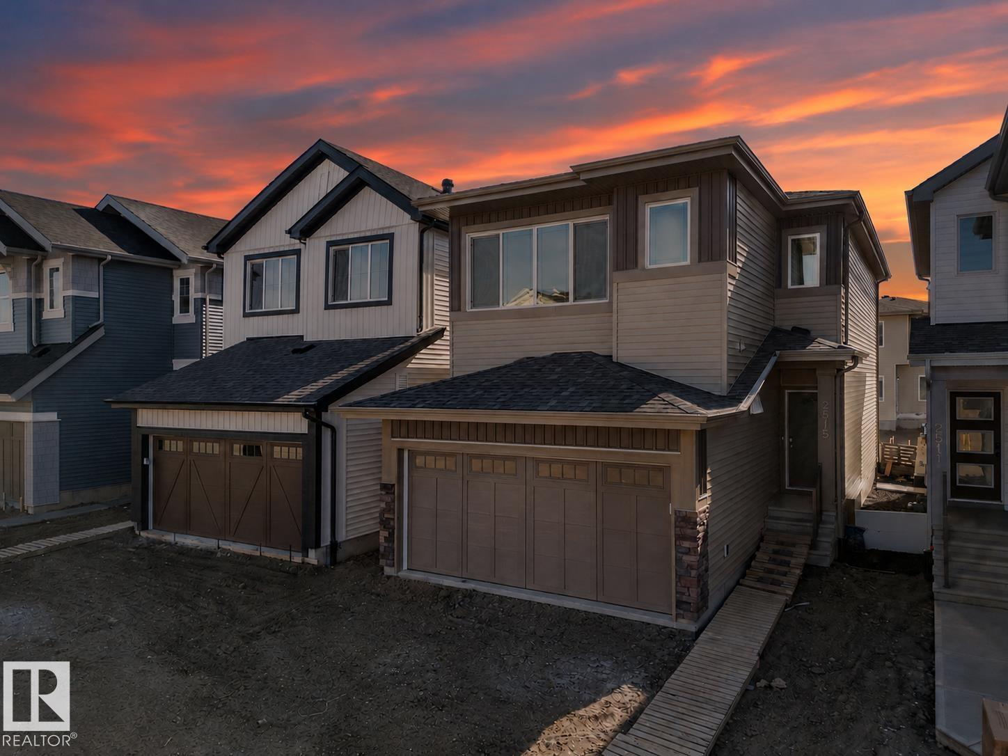 MLS® listing #29795763 for sale located at 2515 211 ST NW
