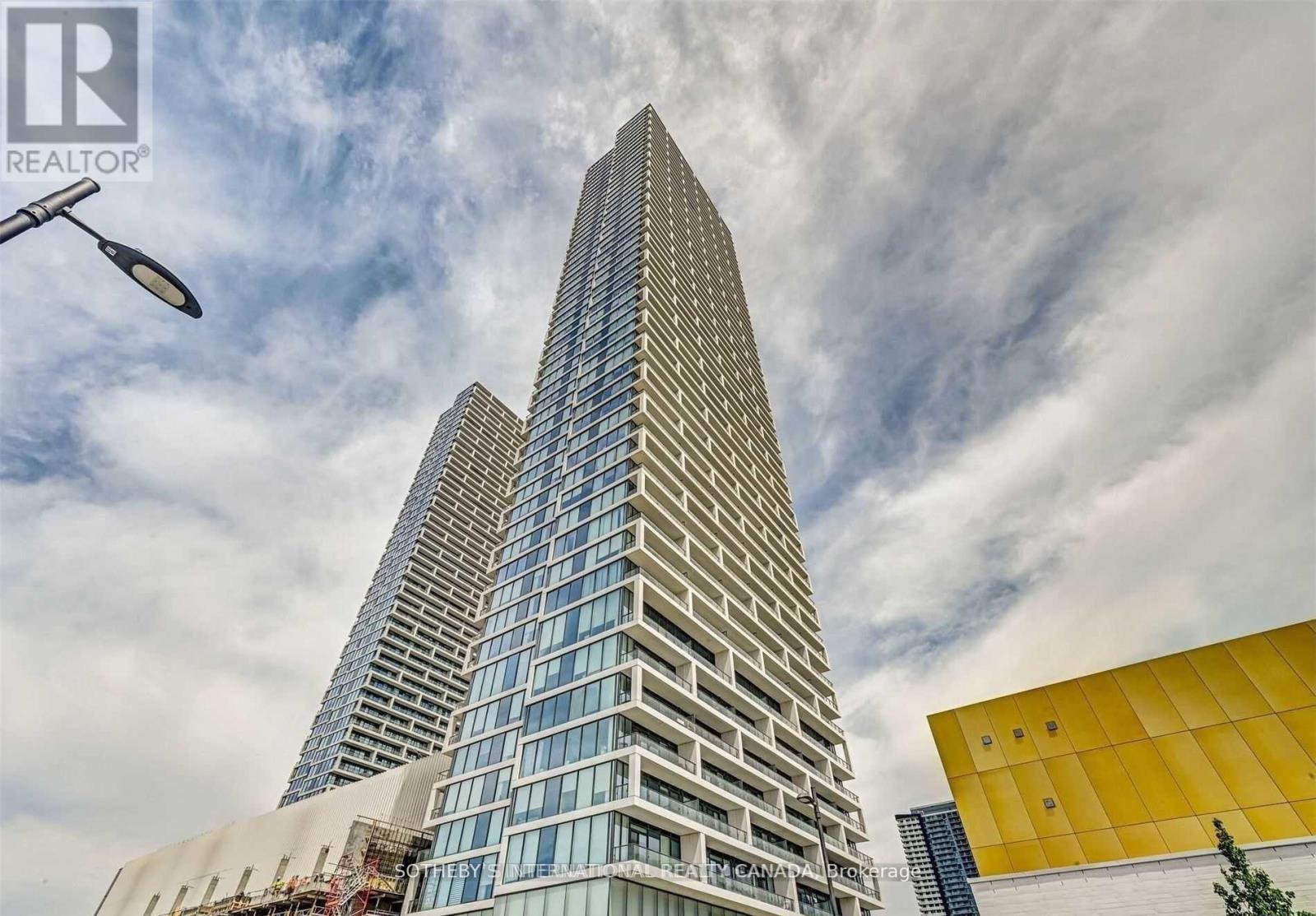 MLS® listing #29796013 for sale located at 4102 - 5 BUTTERMILL AVENUE