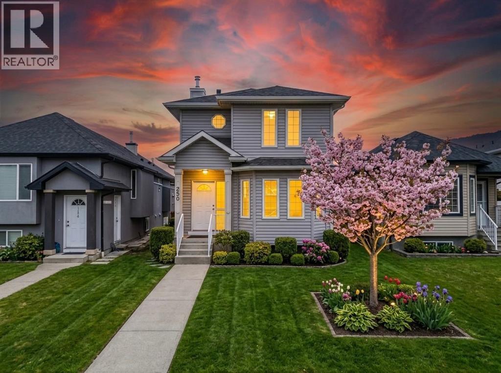 MLS® listing #29796397 for sale located at 230 Tarawood Close NE