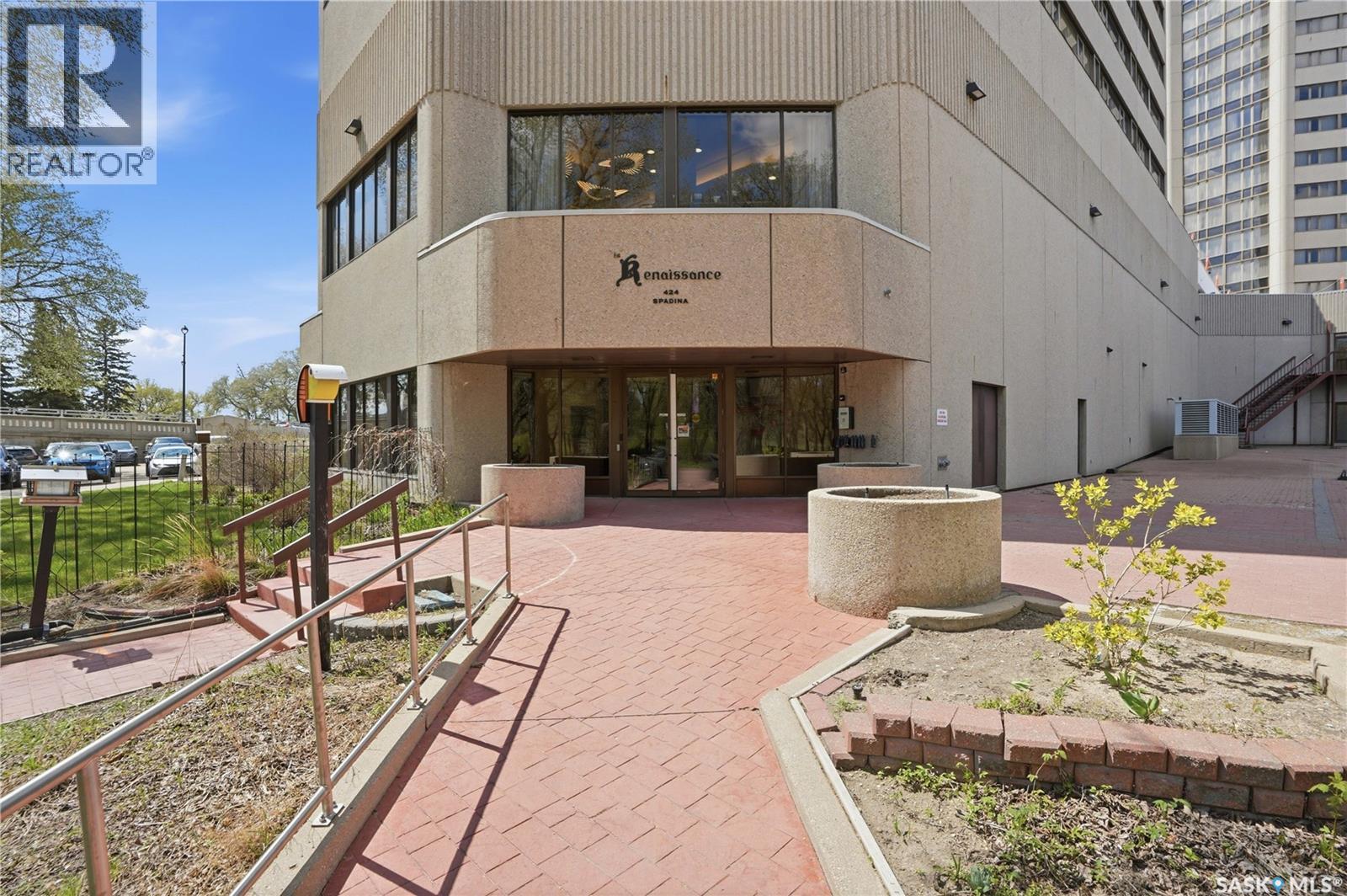 MLS® listing #29797078 for sale located at 2160 424 Spadina CRESCENT E