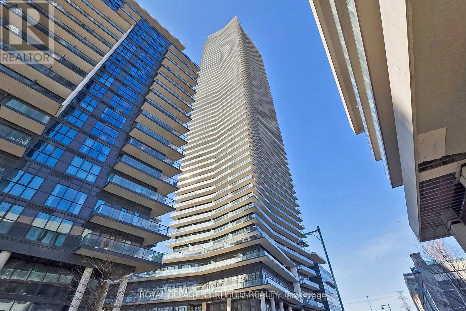 MLS® listing #29797249 for sale located at 3802 - 38 ANINE CRAIG DRIVE
