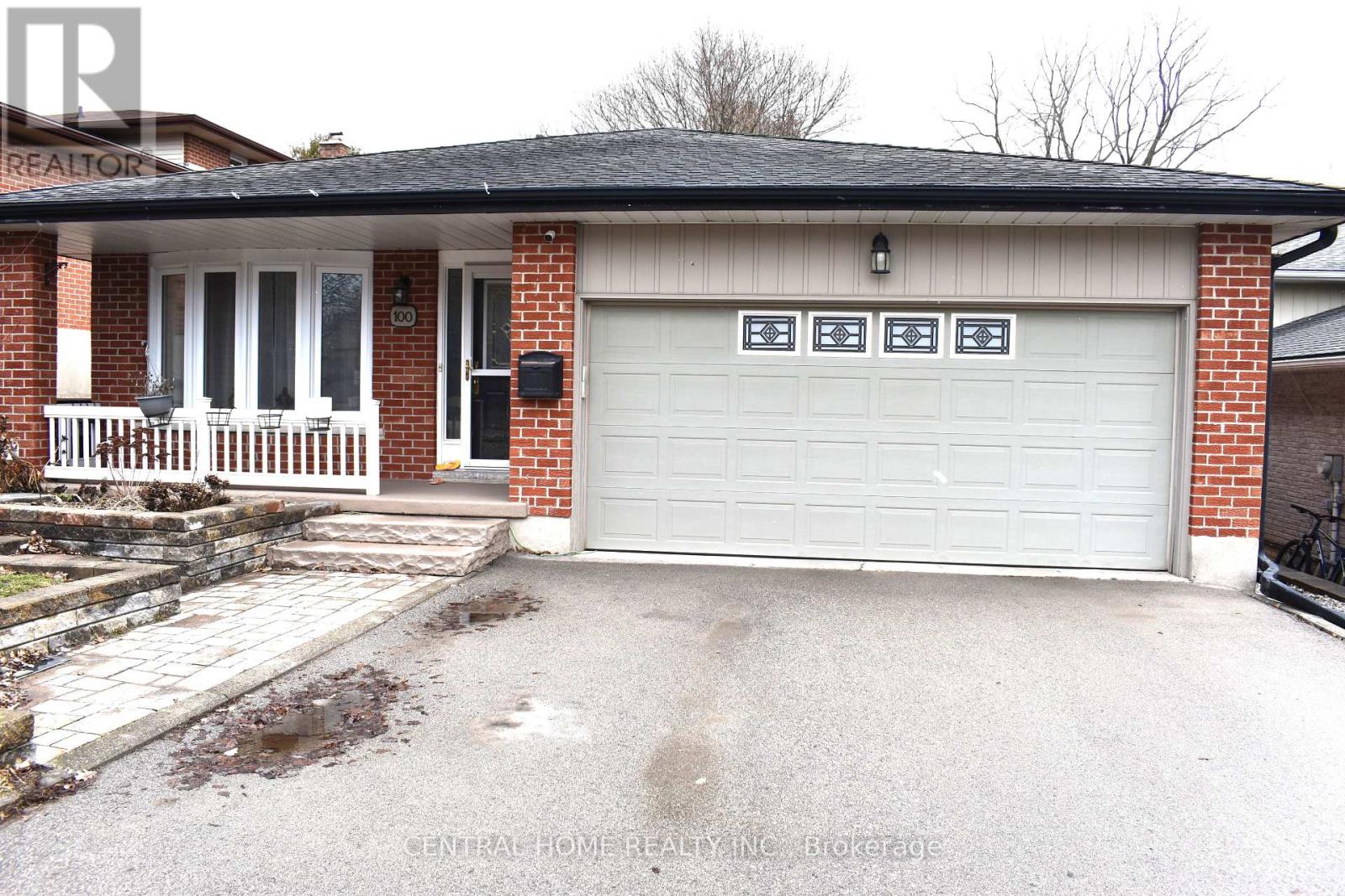 MLS® listing #29797319 for sale located at 100 BIEHN DRIVE