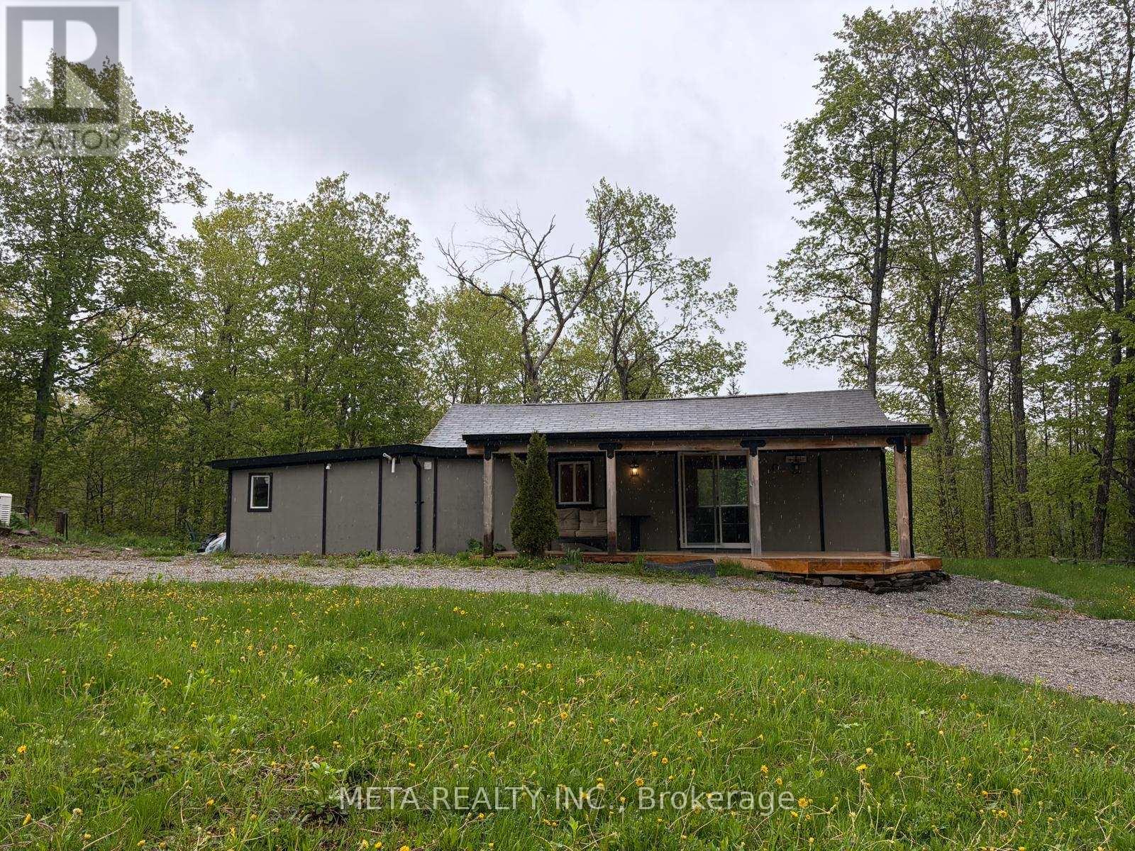 MLS® listing #29797368 for sale located at 106 BOUNDARY LANE