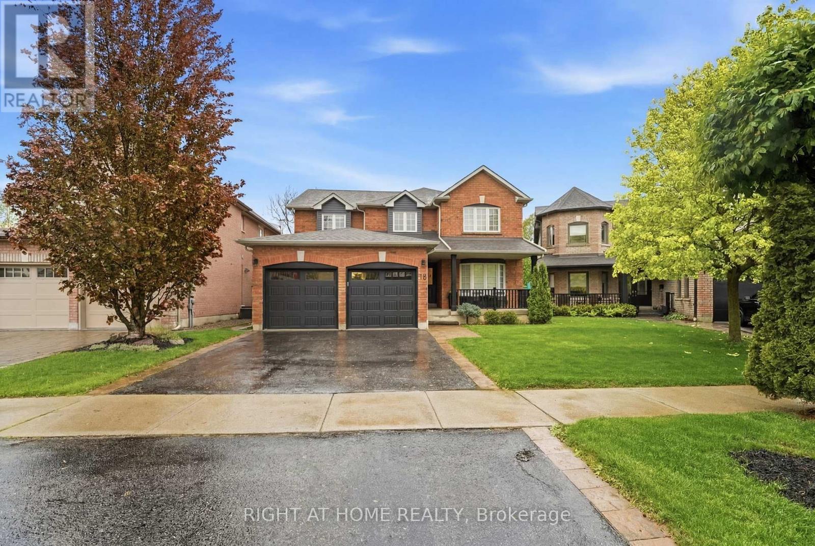MLS® listing #29798314 for sale located at 16 MCNEILAGE COURT