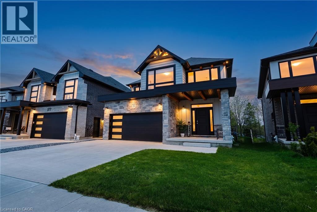 MLS® listing #29798371 for sale located at 581 DOONWOODS Crescent
