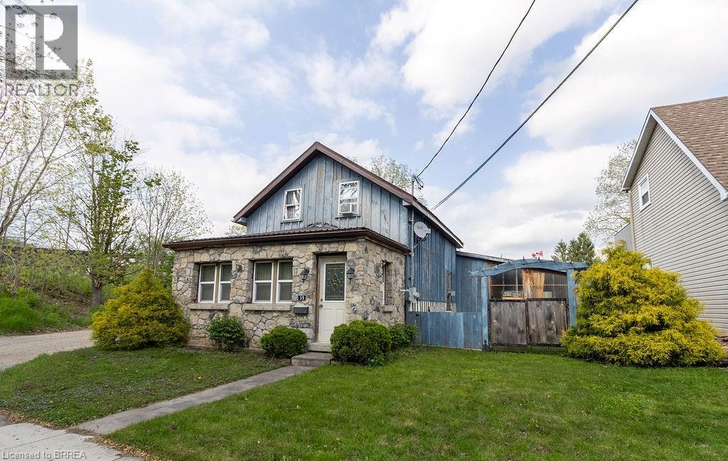 MLS® listing #29798470 for sale located at 39 ELM Street