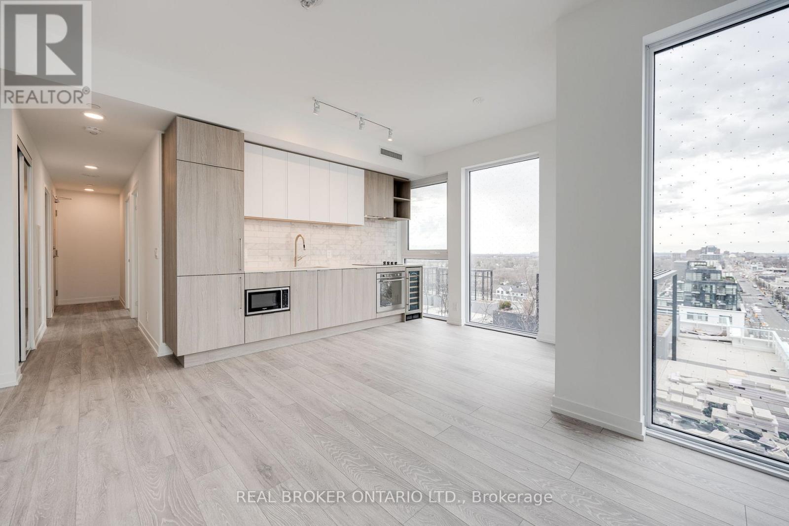 MLS® listing #29801355 for sale located at 1106 - 2020 BATHURST STREET