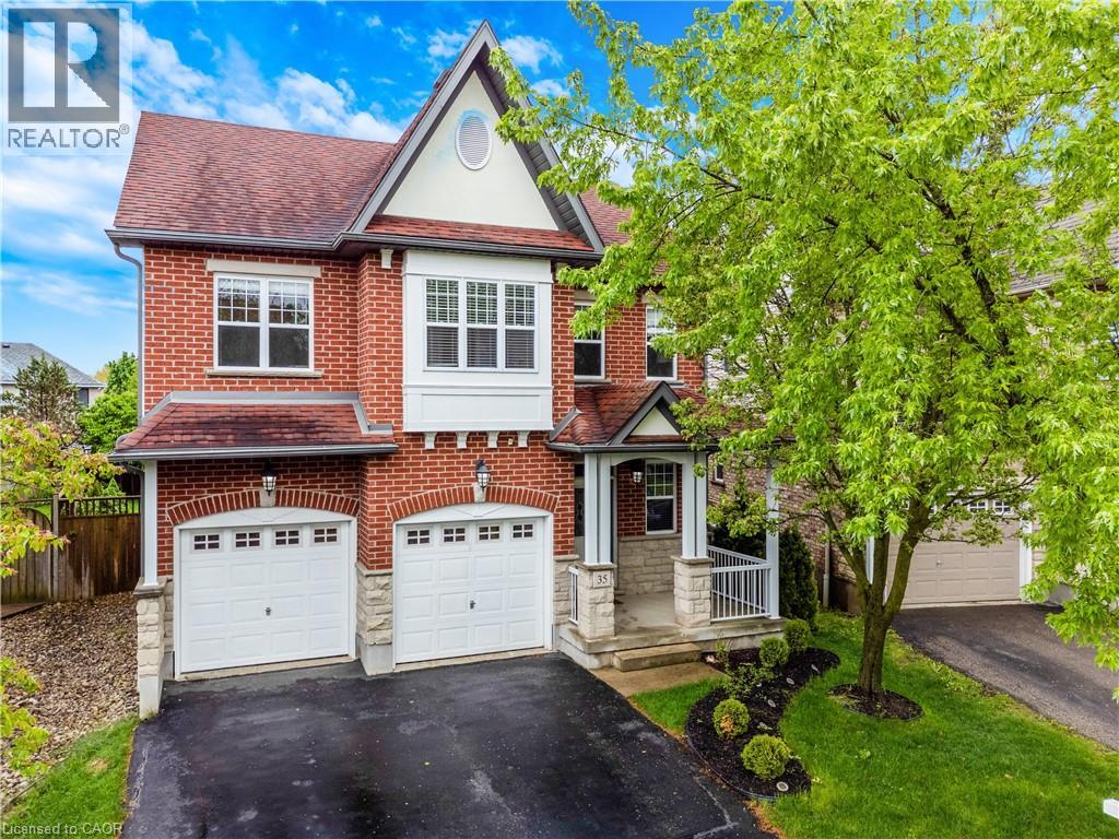 MLS® listing #29801917 for sale located at 35 COOPERSHAWK Street