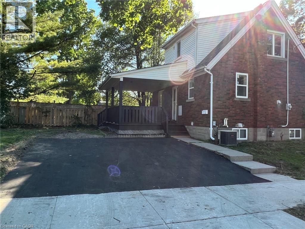 MLS® listing #29802515 for sale located at 115 HIGHLAND Road W