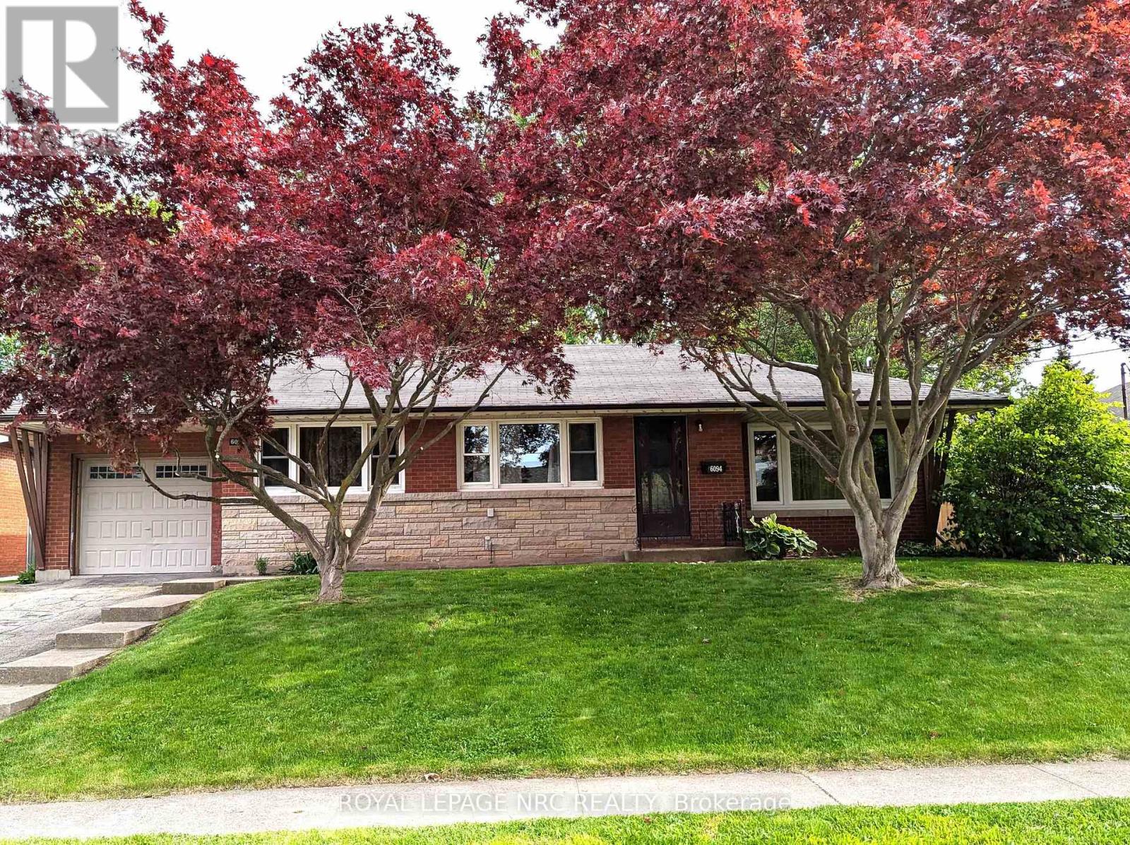 MLS® listing #29804083 for sale located at 6094 STEVENS STREET E