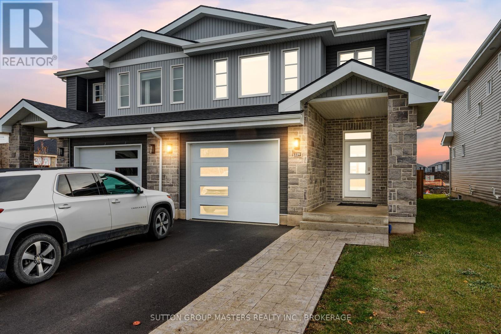 MLS® listing #29804645 for sale located at 229 SUPERIOR DRIVE