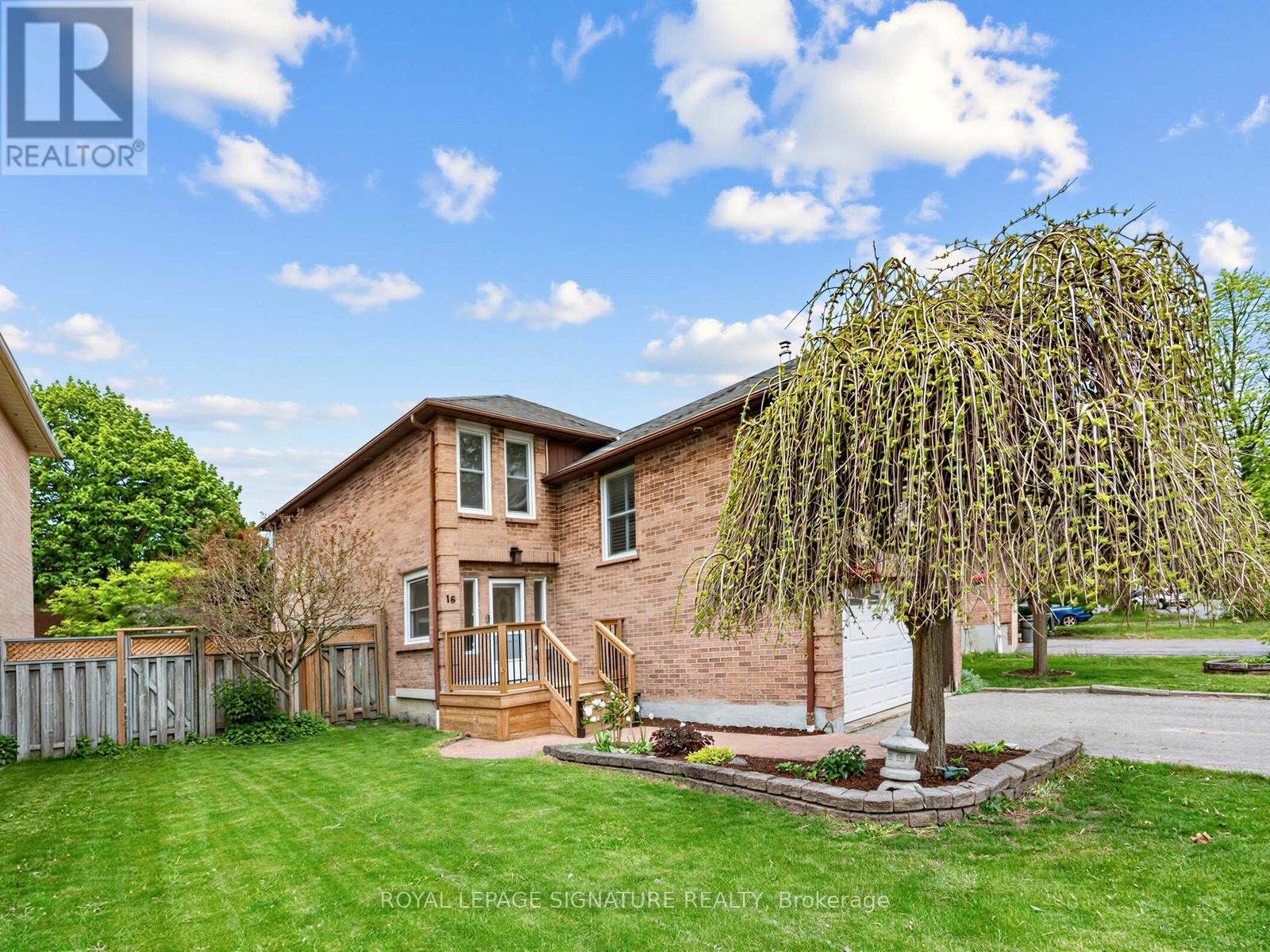 MLS® listing #29804854 for sale located at 16 VENTRIS DRIVE